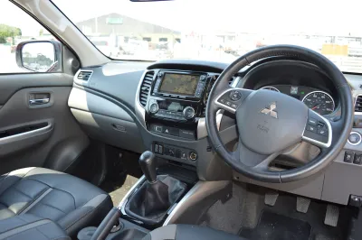 L200