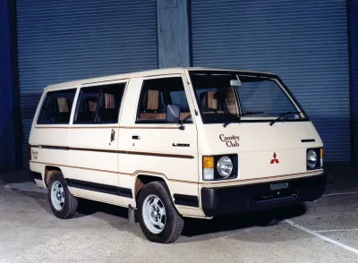 L300