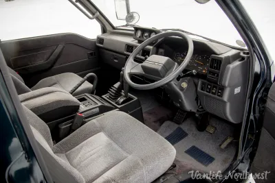 L300