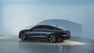 ET7