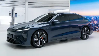ET7