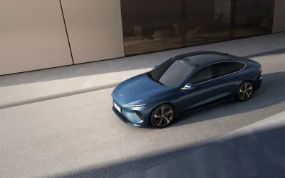 ET7