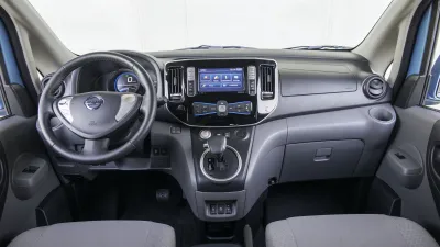 NV200