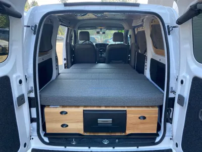 NV200