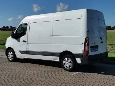 NV400