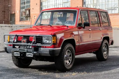 Isuzu