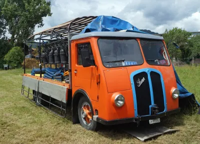 Saurer
