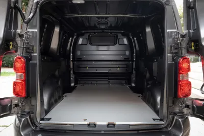Vivaro-e