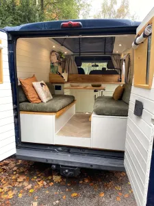 Camper