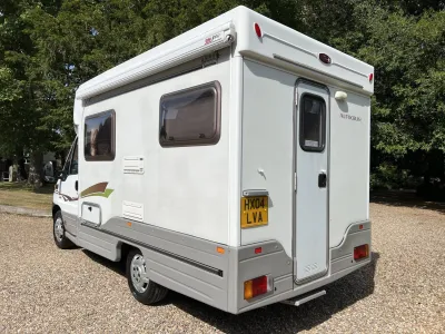 Camper