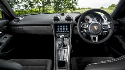 718