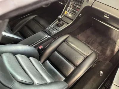 928