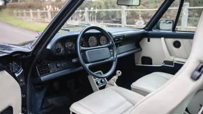 930