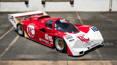 962