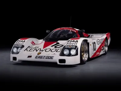 962