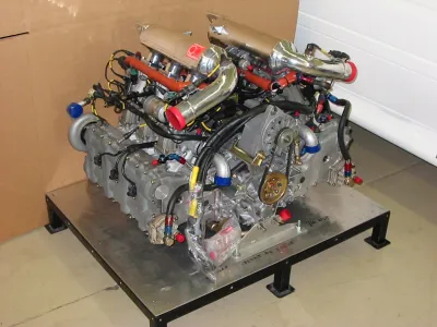 962