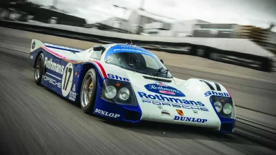 962