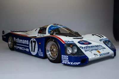 962