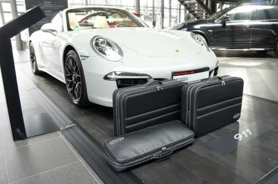 991