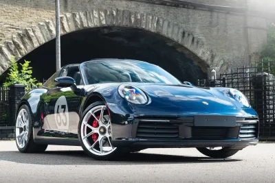 992