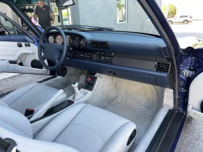 993