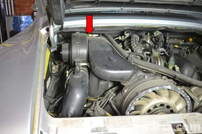 993