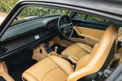 993