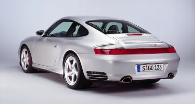 996