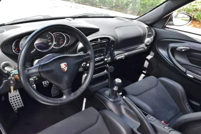 996