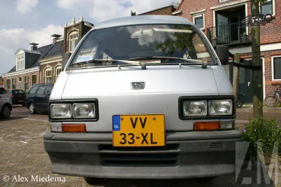 E10