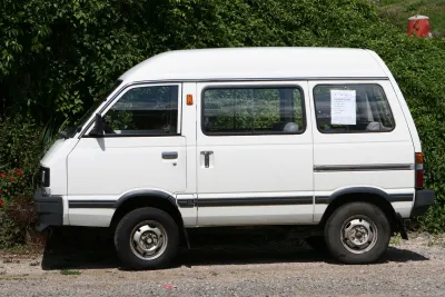 E10