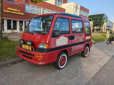 E12