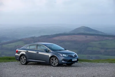 Avensis