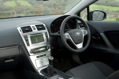 Avensis
