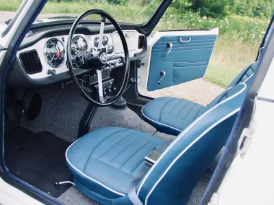 TR4