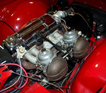 TR4