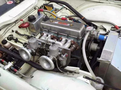 TR4