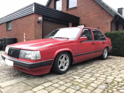 944