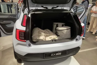 EX30