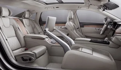 S90