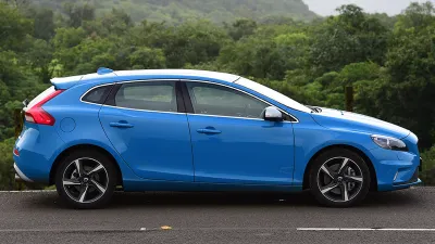 V40