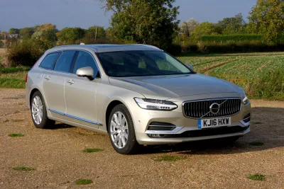 V90