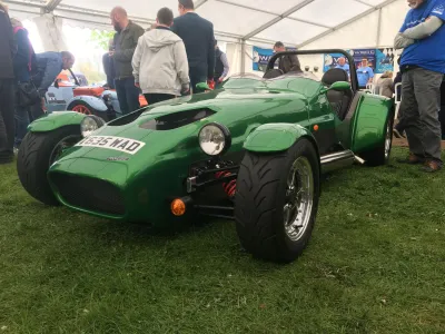 FW400