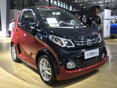 E200