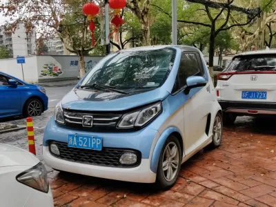 E200