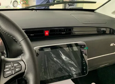E200