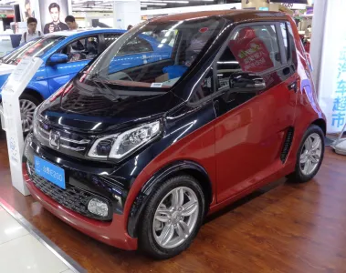 E200