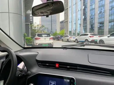 E200